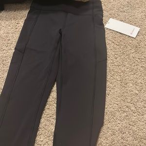 Lulu lemon legging brand new with pockets just don’t fit me